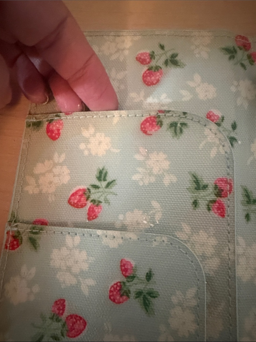 Cath Kidston Portfolio Wallet - Picture 5 of 7